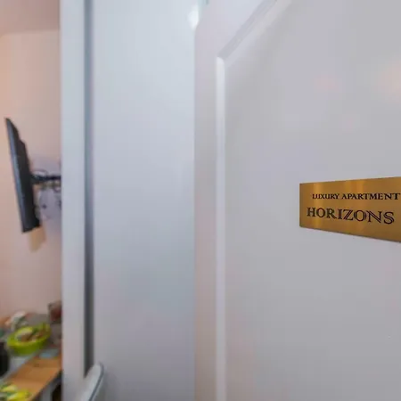 Daire Horizons Split